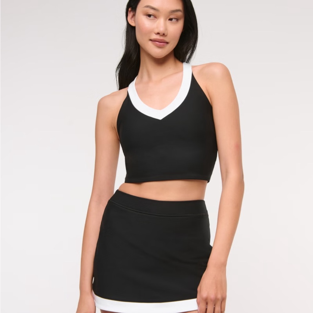 YPB sculptLUX Lined Clean Mini Skirt